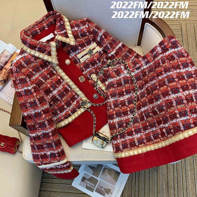 Winter Clothing Matching - Abito da donna elegante in Tweed