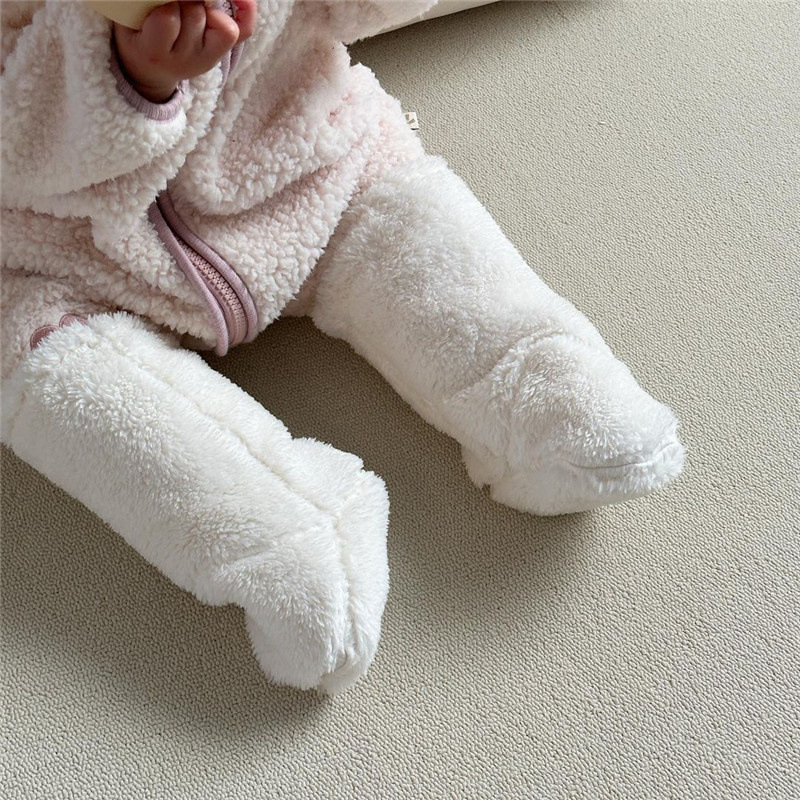 Caldi calzini invernali per ba - Winter Clothing Toddler recensione e prezzo
