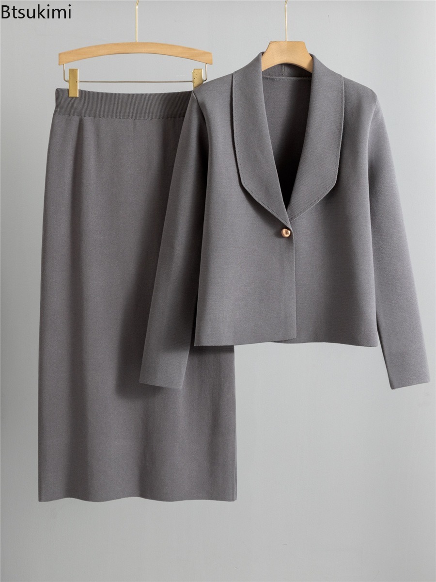 Completo in maglia due pezzi a - Winter Clothing Pk recensione e prezzo